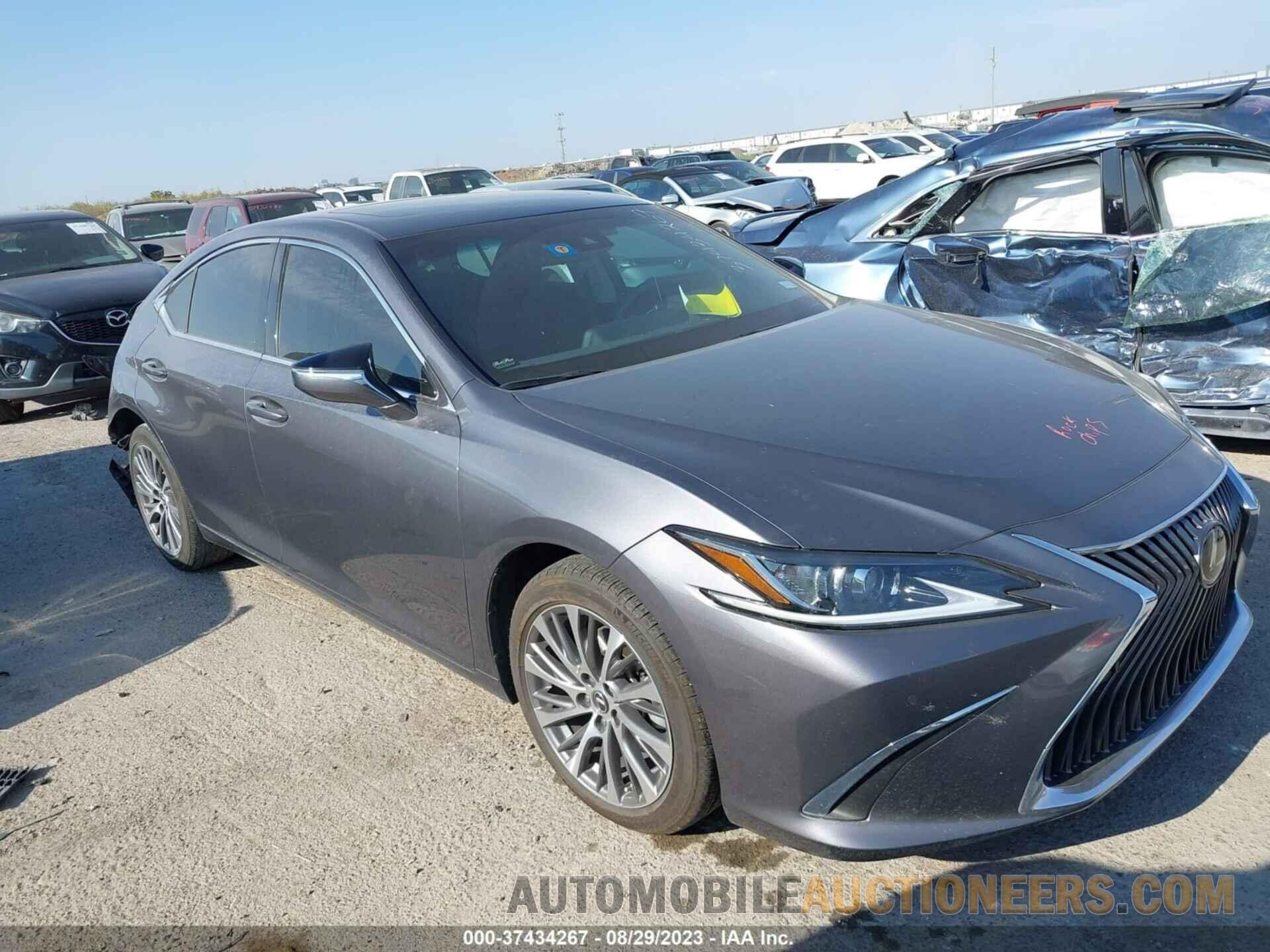 58ABZ1B10KU010148 LEXUS ES 2019