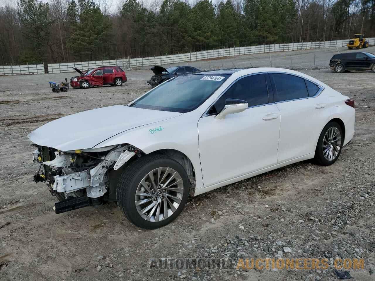 58ABZ1B10KU012661 LEXUS ES350 2019