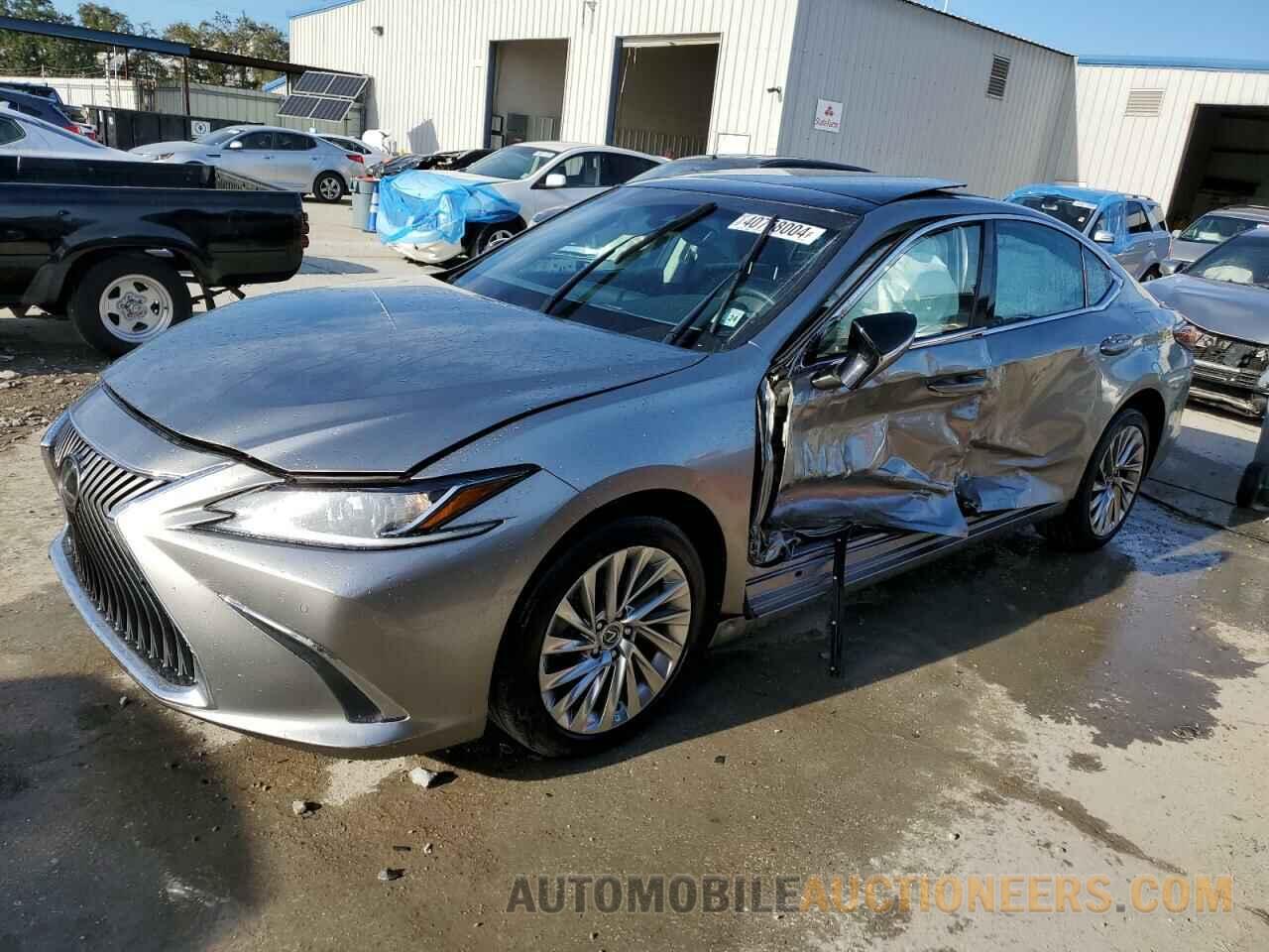 58ABZ1B10KU030562 LEXUS ES350 2019