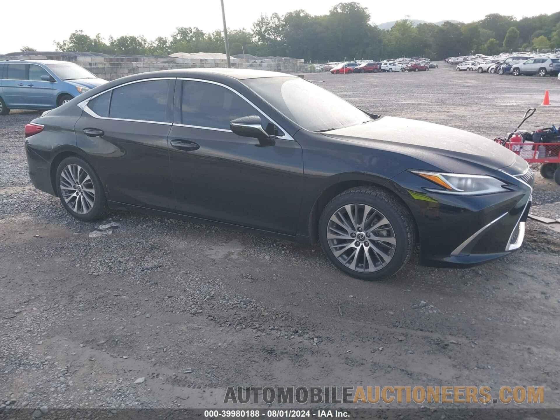 58ABZ1B11KU018078 LEXUS ES 2019