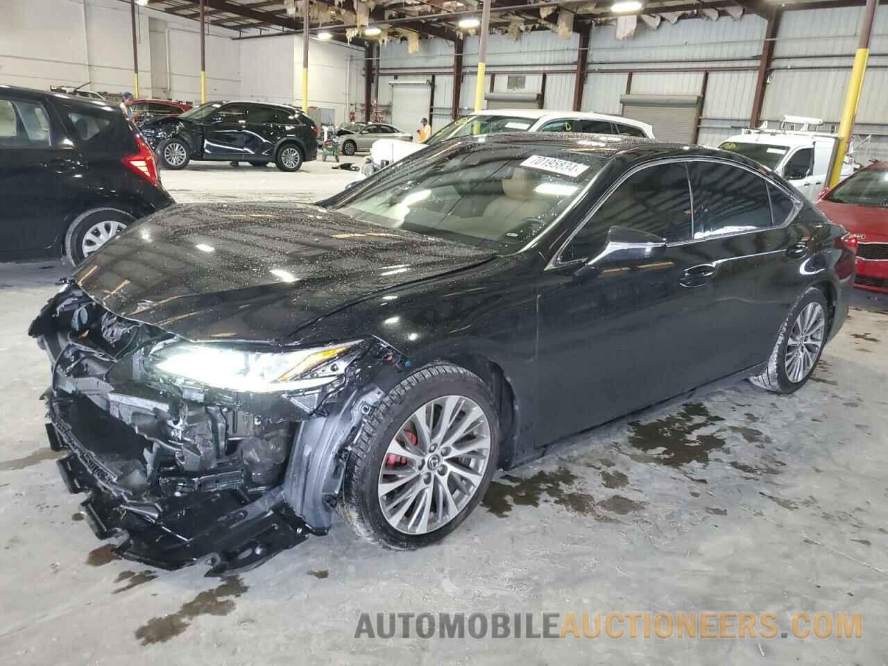 58ABZ1B11KU020073 LEXUS ES350 2019