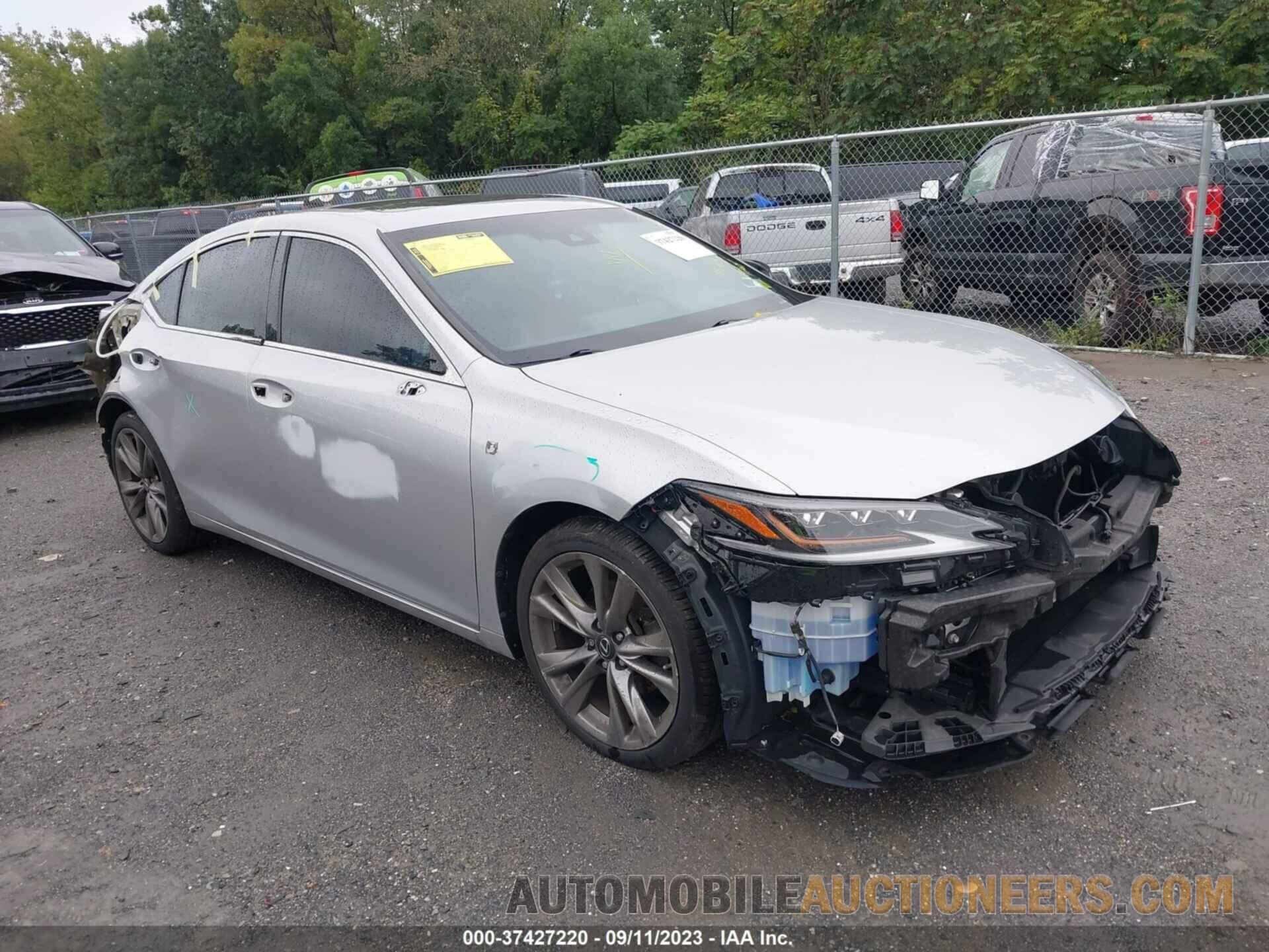 58ABZ1B12KU012533 LEXUS ES 2019