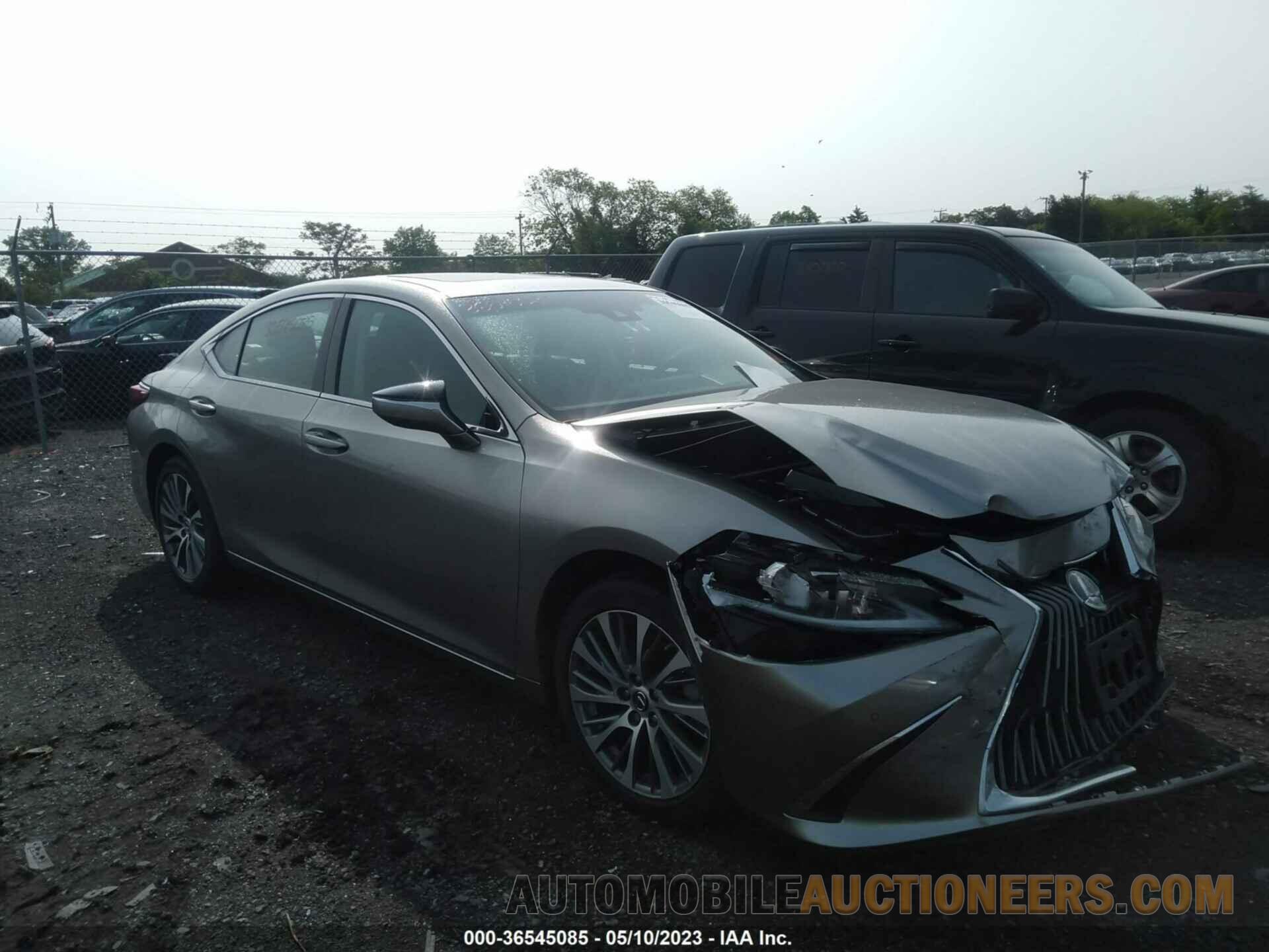 58ABZ1B12KU016419 LEXUS ES 2019