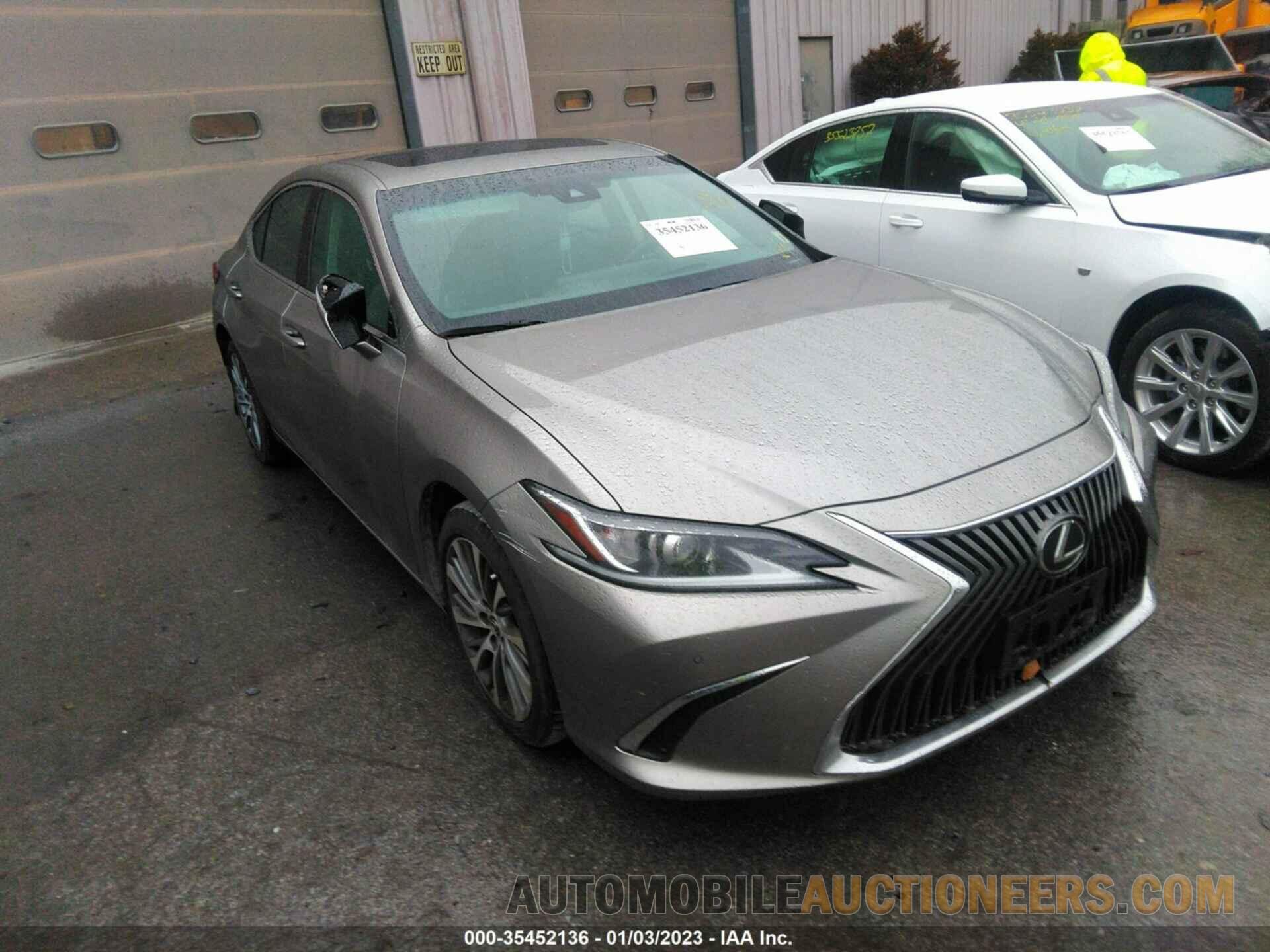 58ABZ1B12KU029851 LEXUS ES 2019