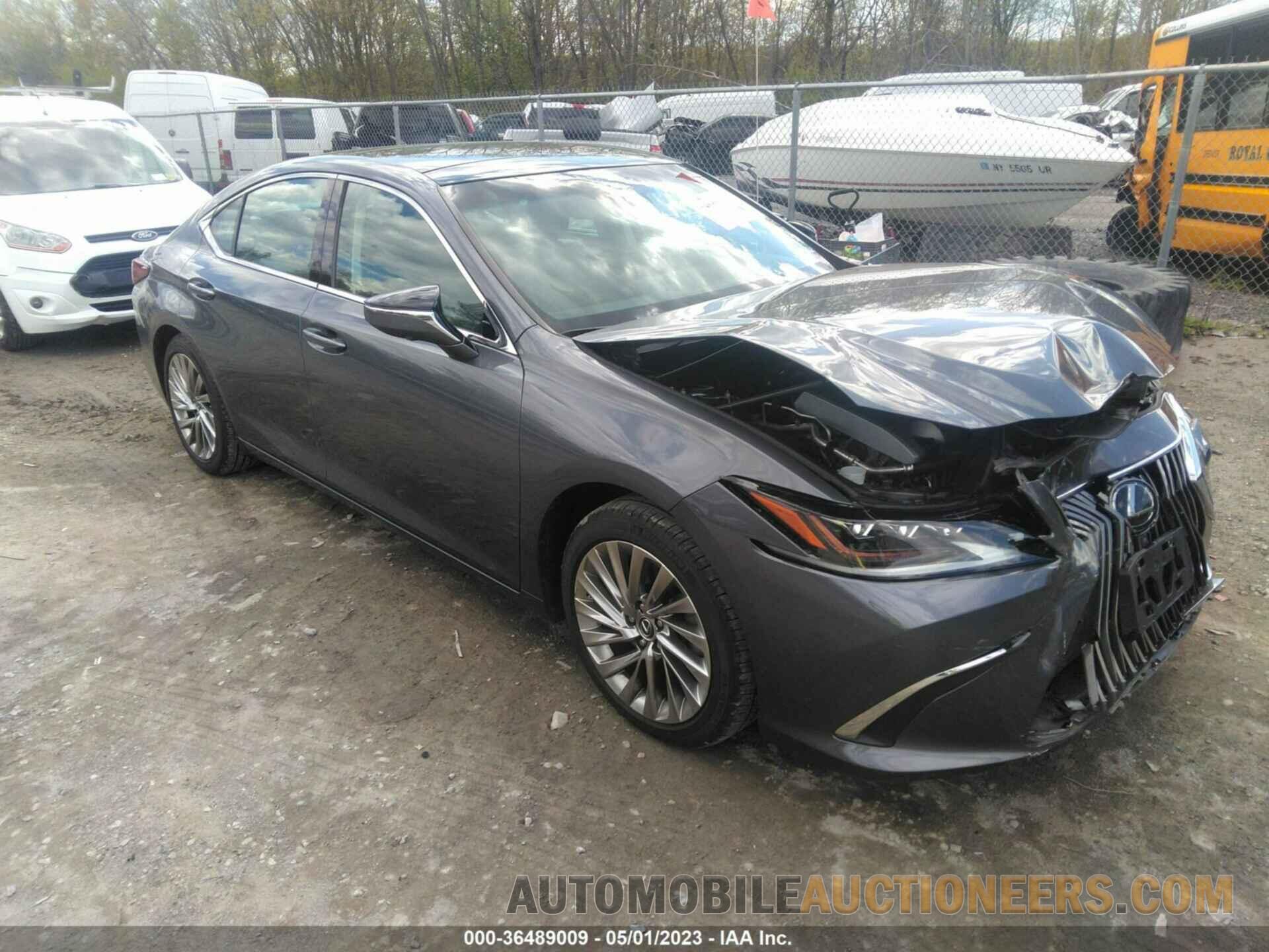 58ABZ1B13KU001833 LEXUS ES 2019