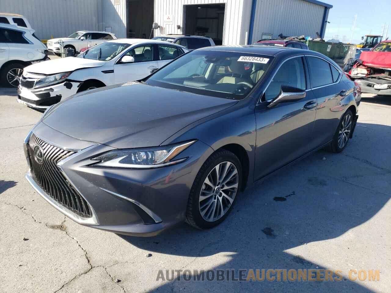 58ABZ1B13KU040325 LEXUS ES350 2019