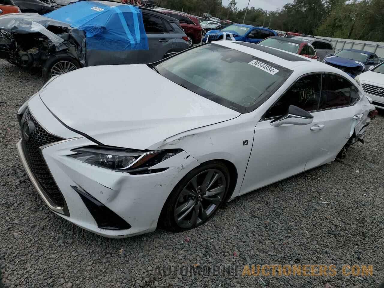 58ABZ1B14KU001744 LEXUS ES350 2019