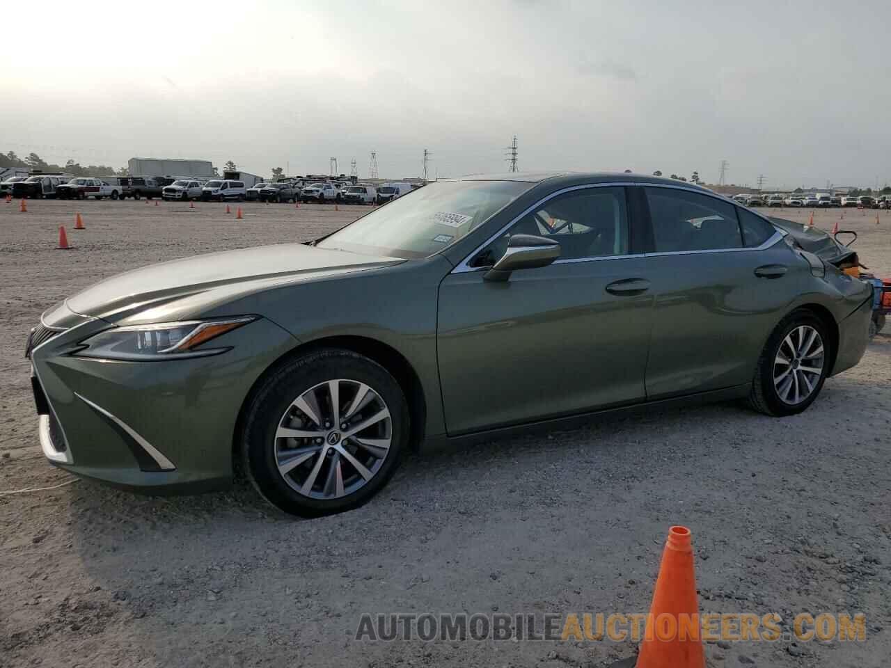 58ABZ1B14KU004952 LEXUS ES350 2019