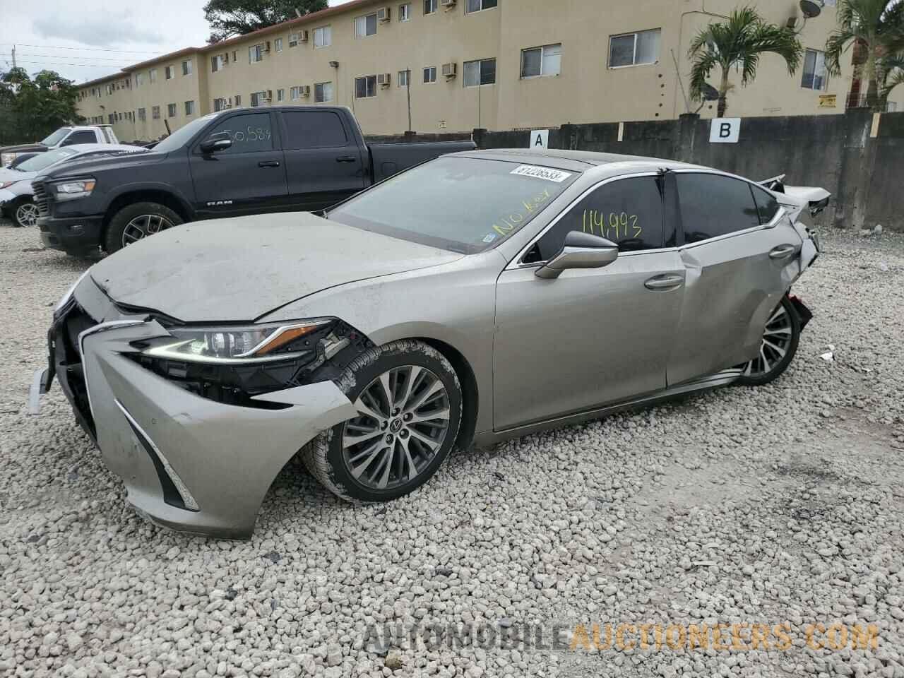 58ABZ1B14KU028605 LEXUS ES350 2019