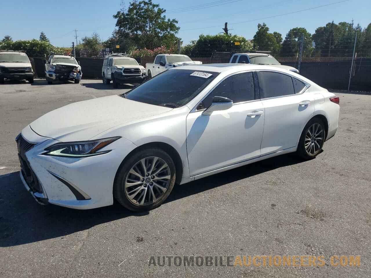 58ABZ1B15KU029374 LEXUS ES350 2019