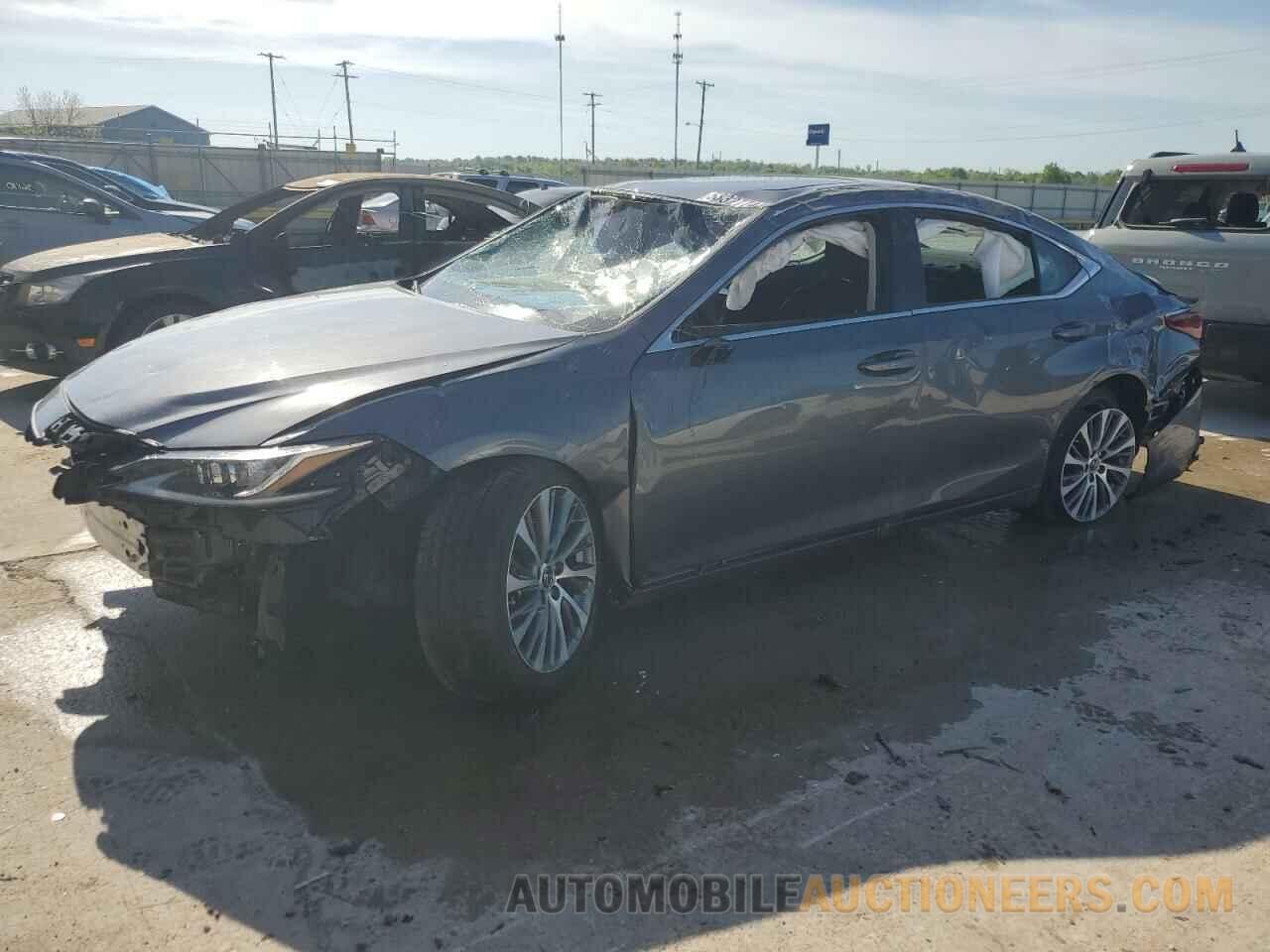 58ABZ1B15KU051262 LEXUS ES350 2019