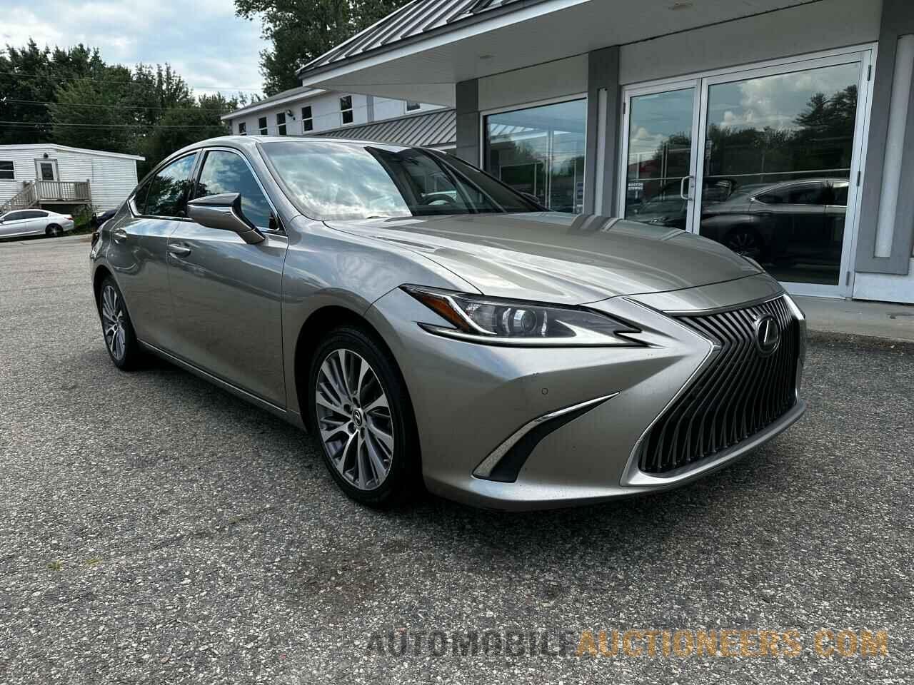 58ABZ1B16KU003088 LEXUS ES350 2019