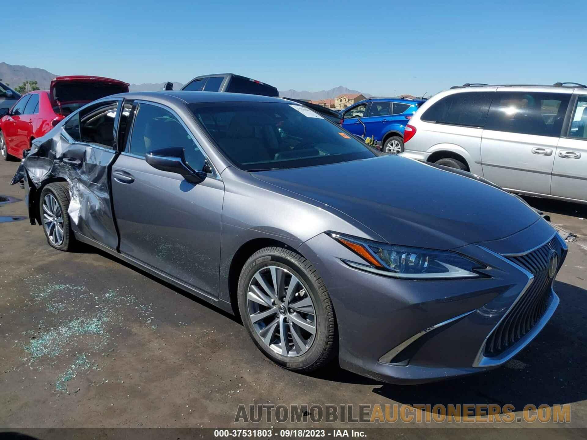 58ABZ1B16KU007447 LEXUS ES 2019