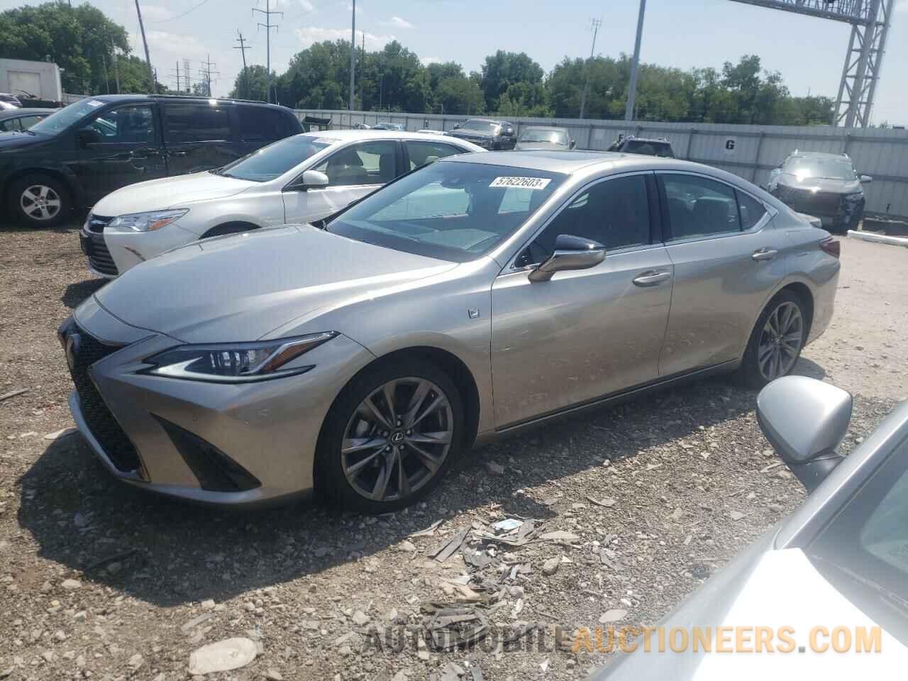 58ABZ1B16KU015290 LEXUS ES350 2019