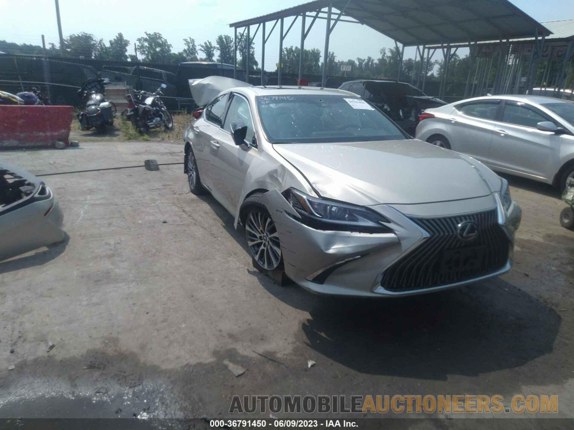 58ABZ1B16KU020795 LEXUS ES 2019