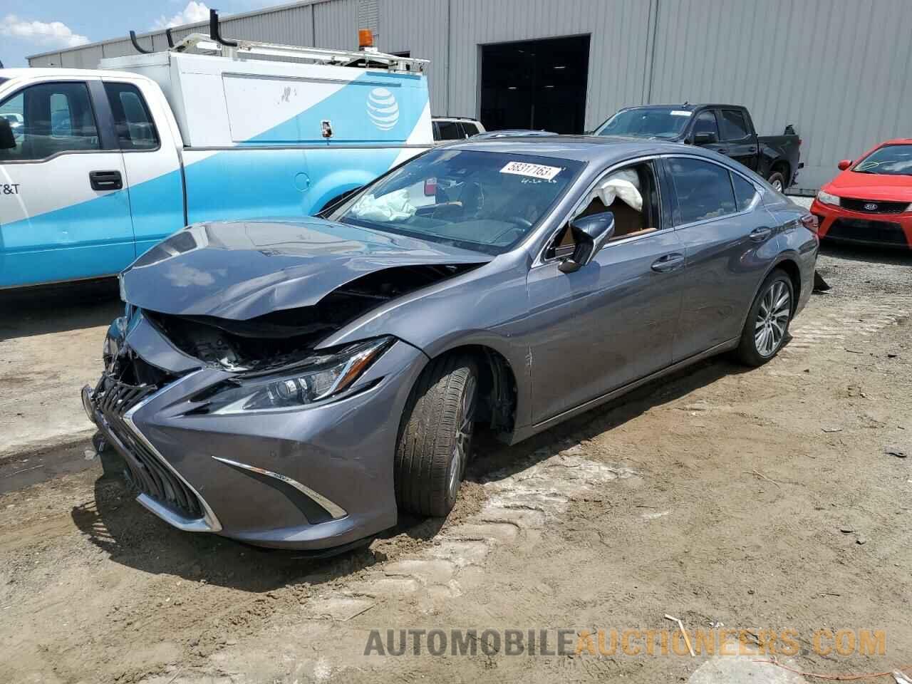 58ABZ1B16KU035006 LEXUS ES350 2019