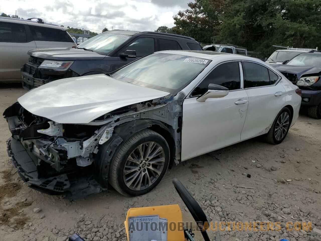 58ABZ1B16KU037676 LEXUS ES350 2019