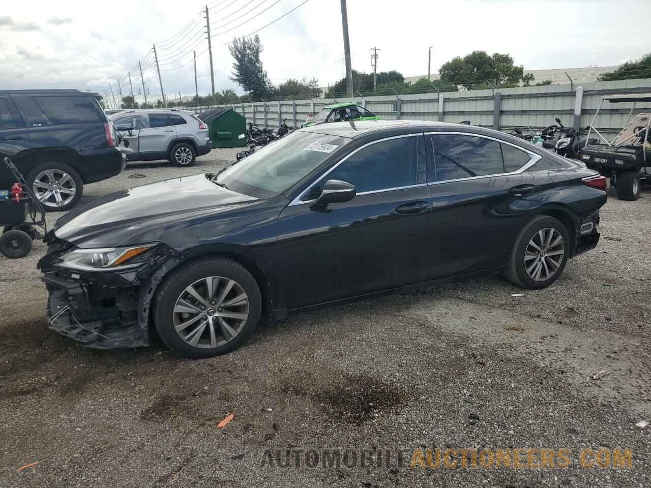 58ABZ1B17KU006582 LEXUS ES350 2019