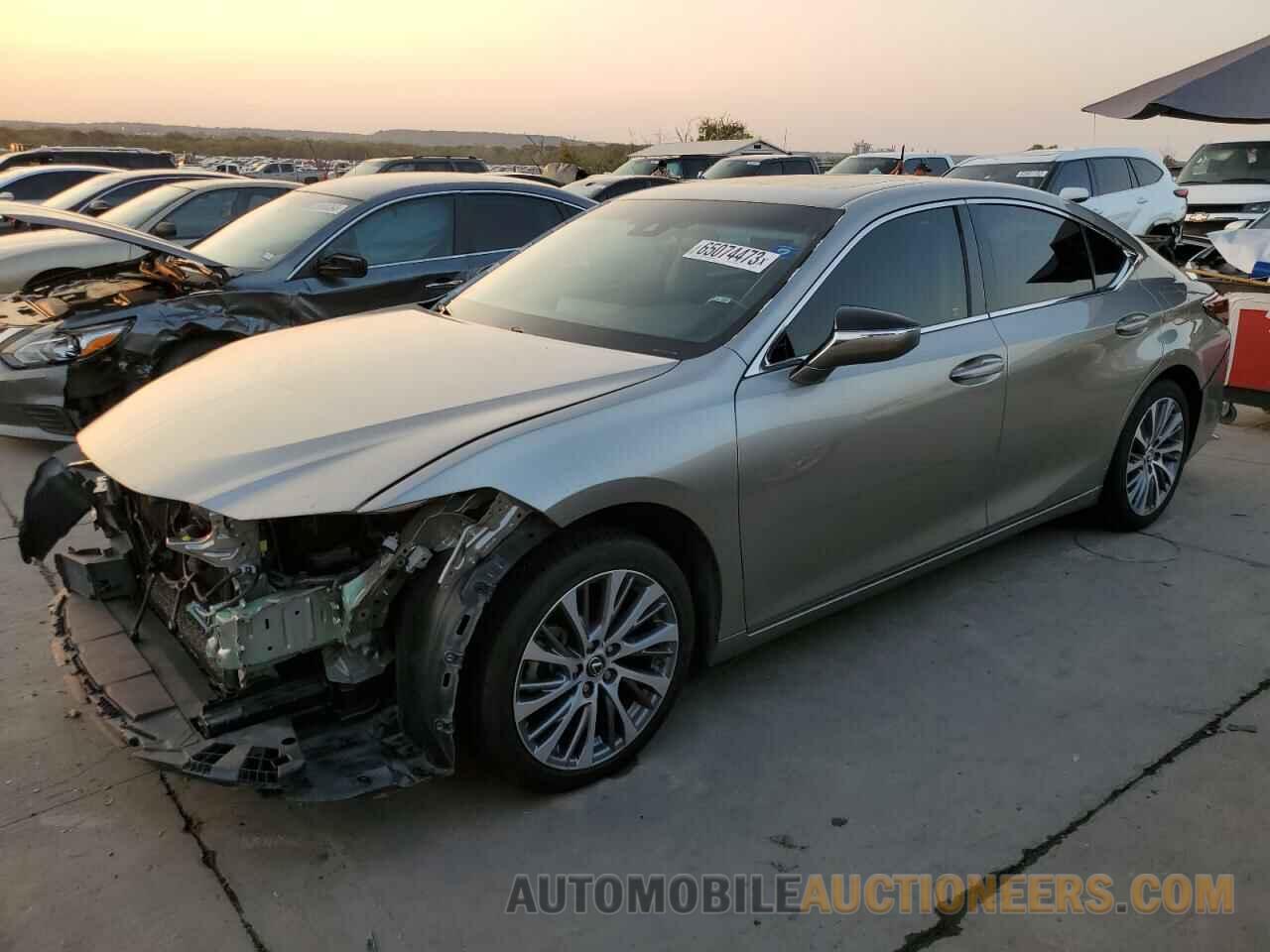 58ABZ1B17KU028727 LEXUS ES350 2019