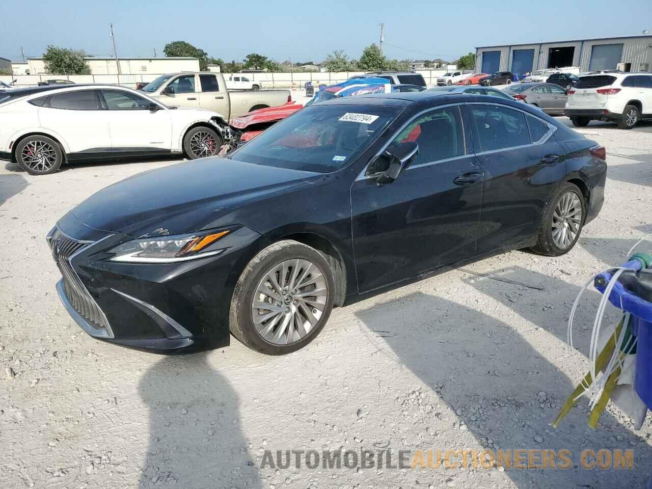 58ABZ1B17KU034799 LEXUS ES350 2019