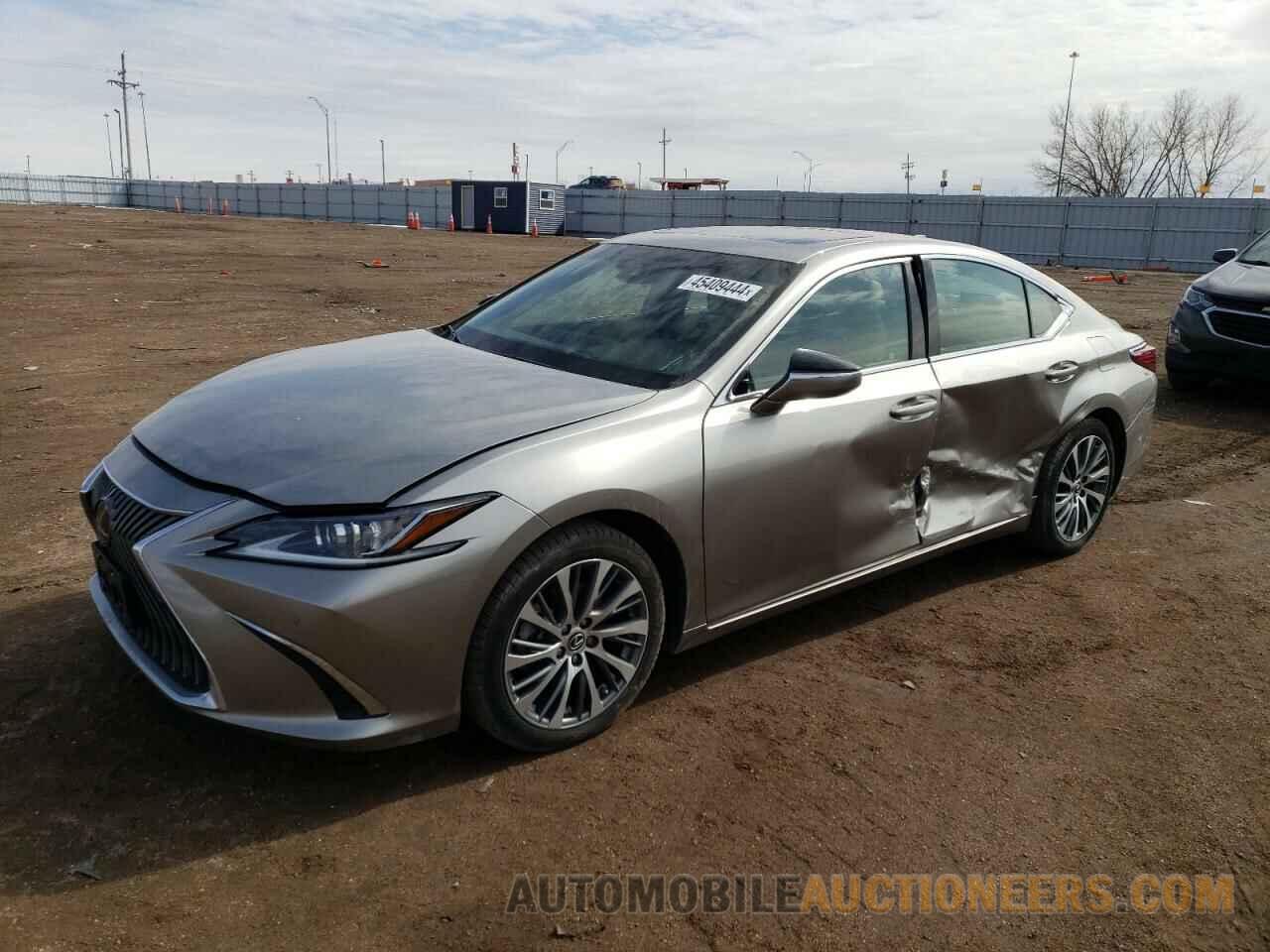 58ABZ1B18KU008941 LEXUS ES350 2019