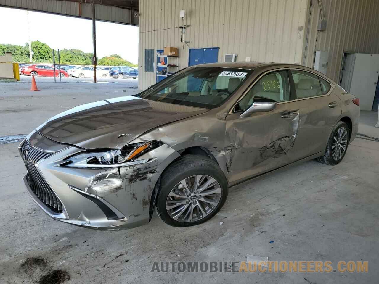 58ABZ1B18KU035704 LEXUS ES350 2019