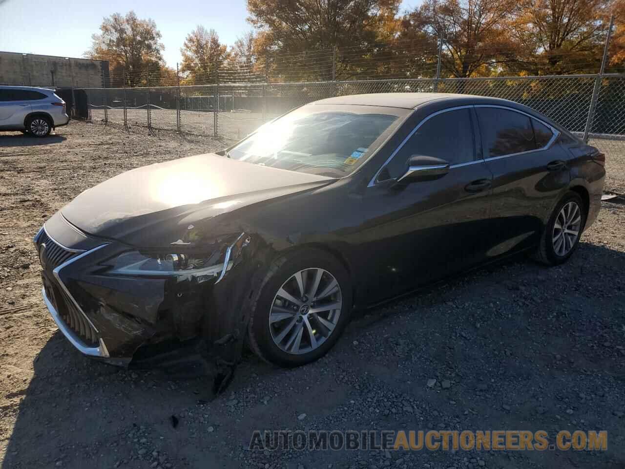 58ABZ1B19KU033976 LEXUS ES350 2019