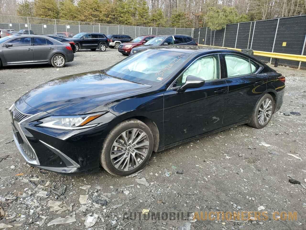 58ABZ1B1XKU004258 LEXUS ES350 2019