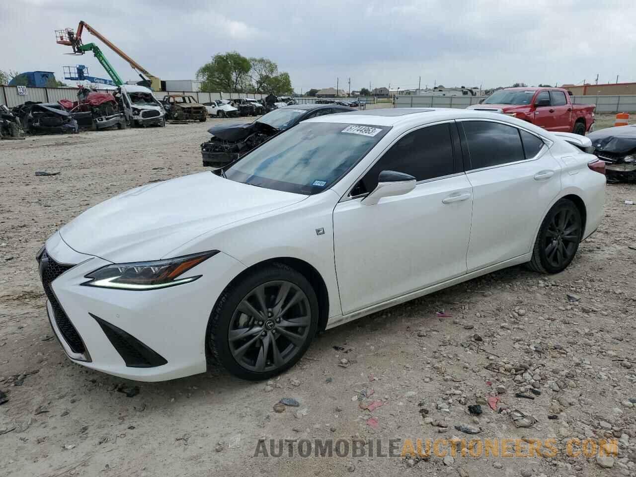 58ABZ1B1XKU007032 LEXUS ES350 2019