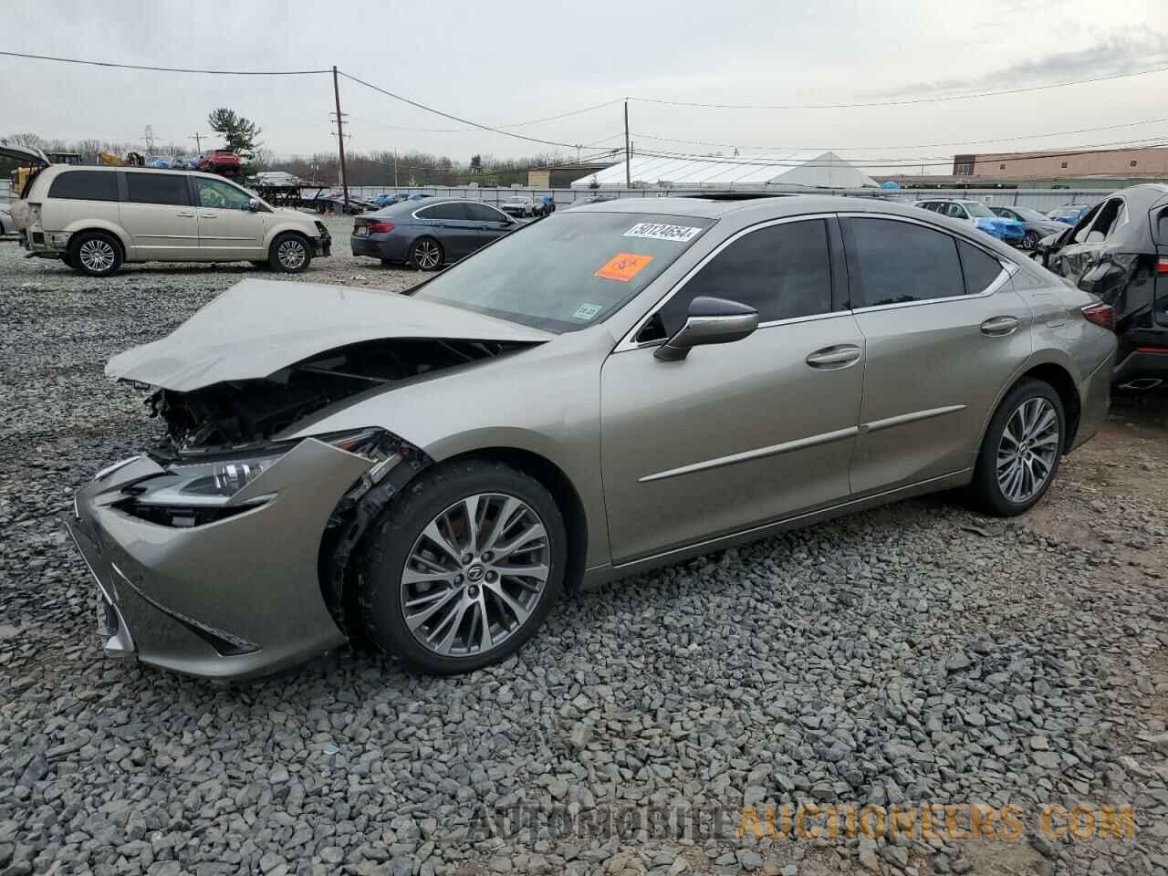 58ABZ1B1XKU008648 LEXUS ES350 2019