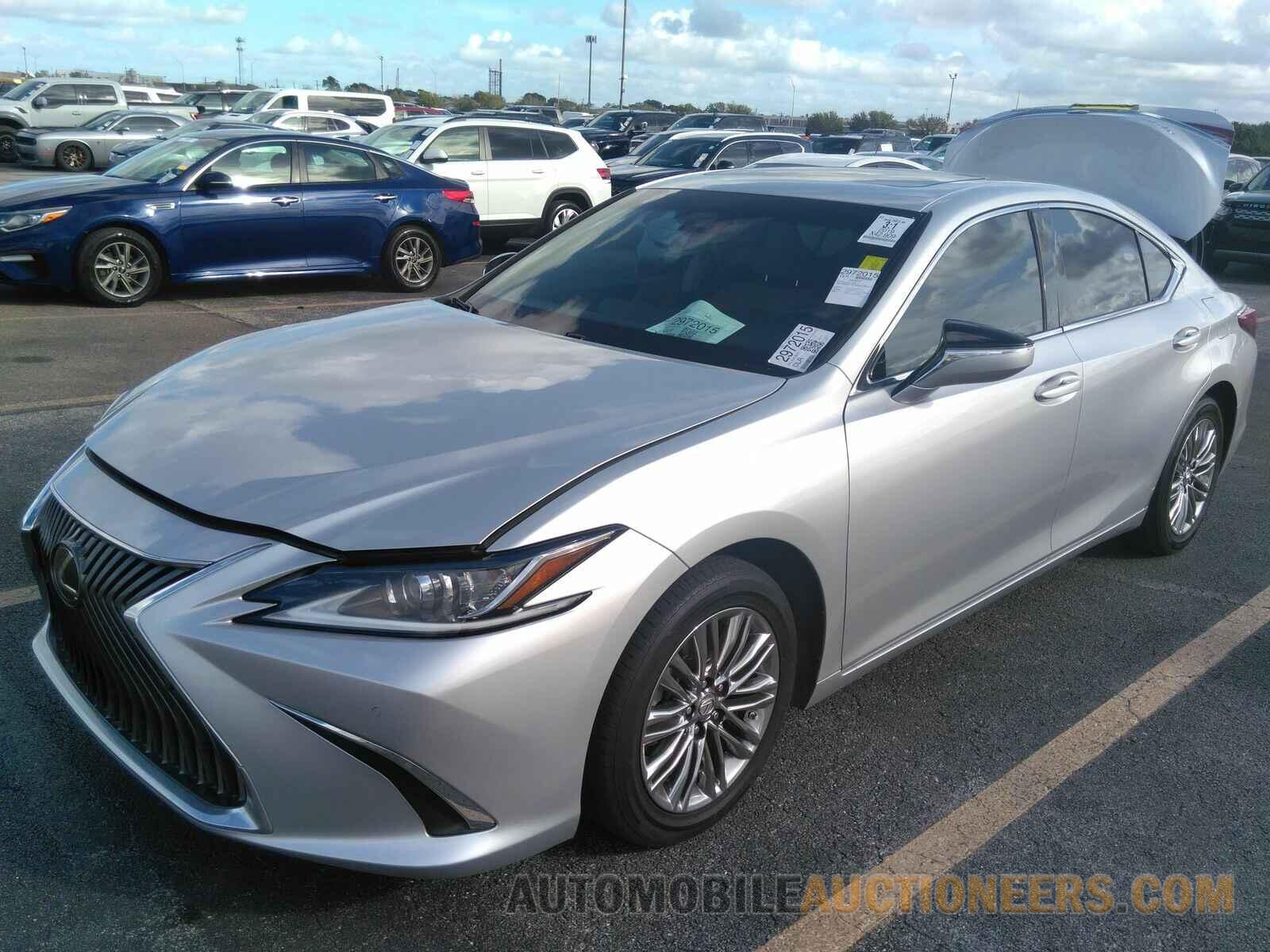 58ABZ1B1XKU015003 Lexus ES ES 2019