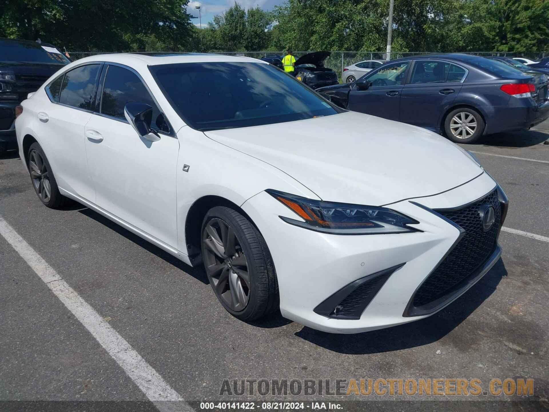 58ABZ1B1XKU029855 LEXUS ES 2019