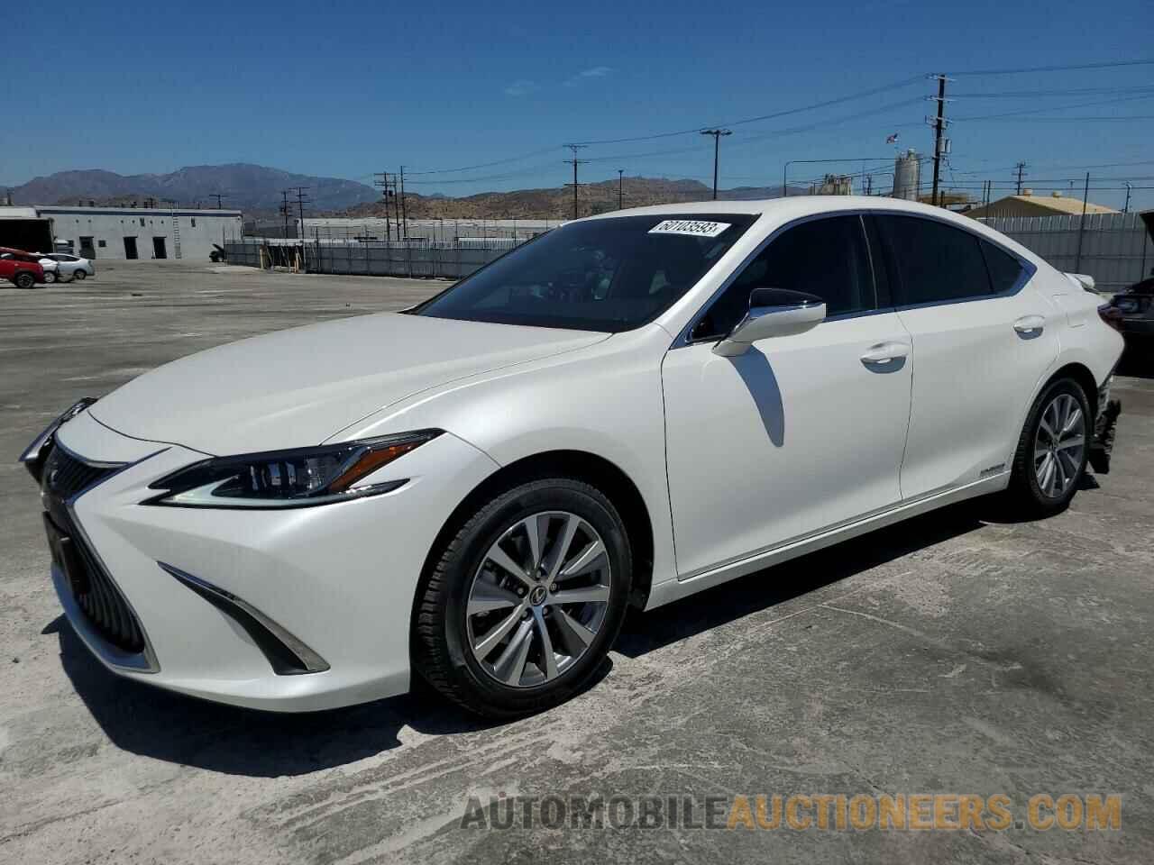 58ACA1C14MU008173 LEXUS ES300 2021