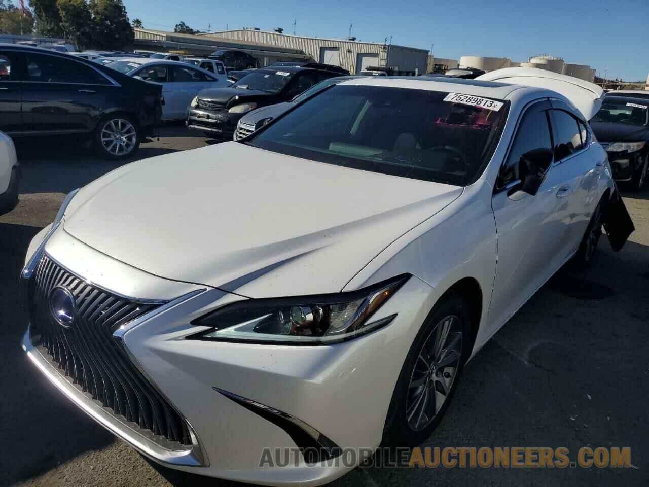 58ACA1C15MU011857 LEXUS ES300 2021