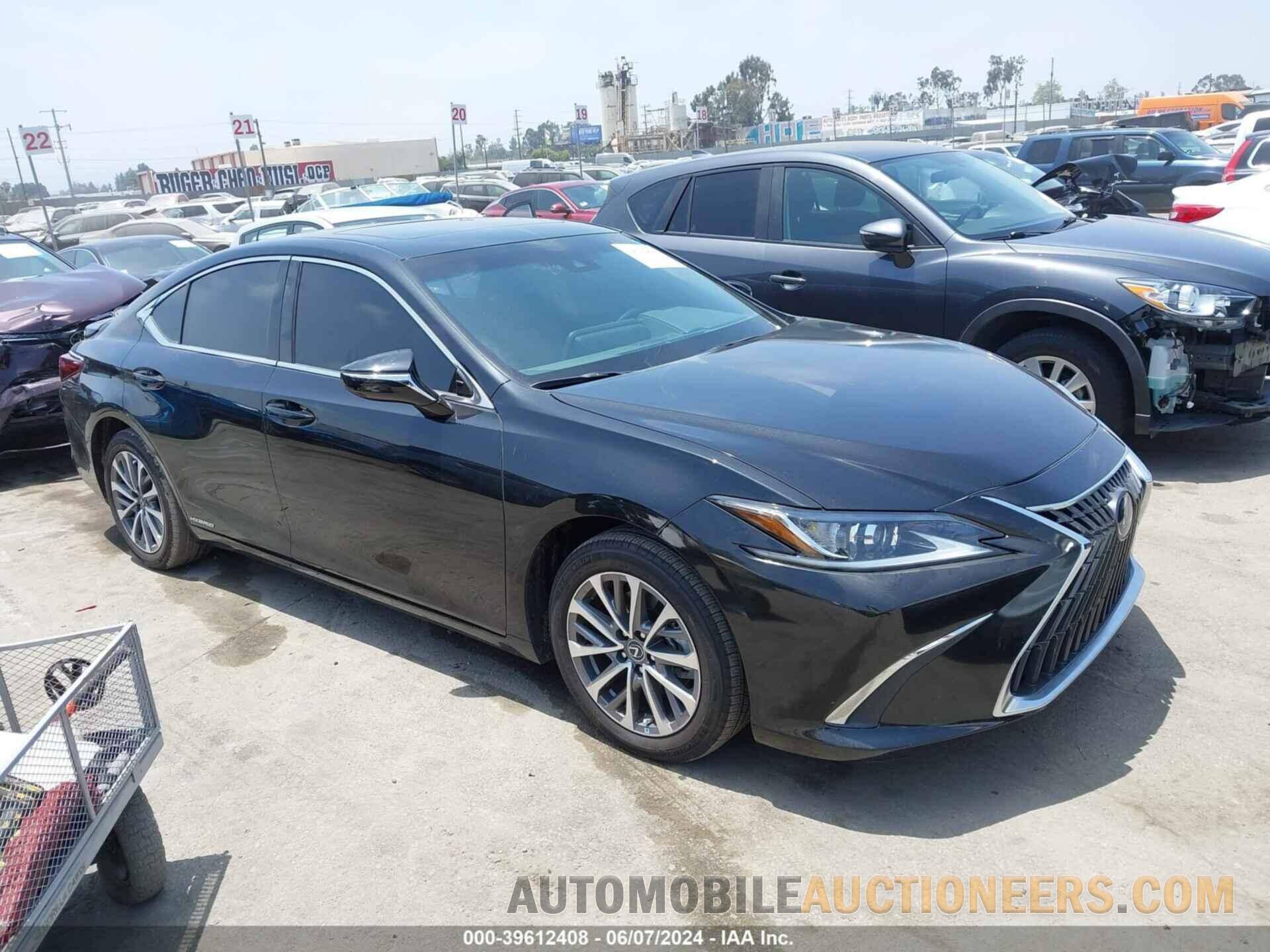 58ACA1C16NU022772 LEXUS ES 300H 2022