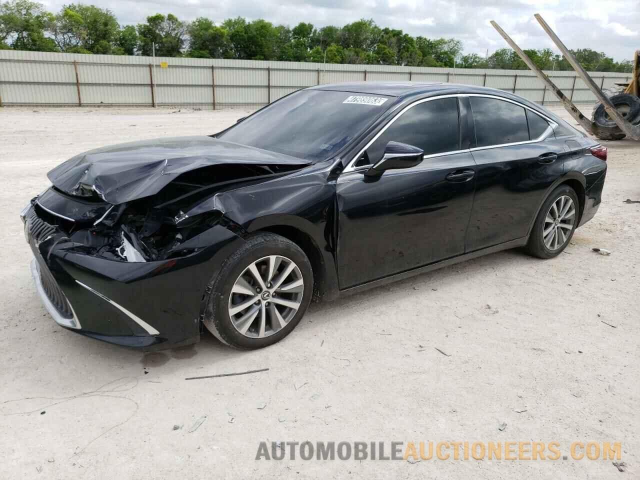 58ACZ1B11LU075676 LEXUS ES350 2020