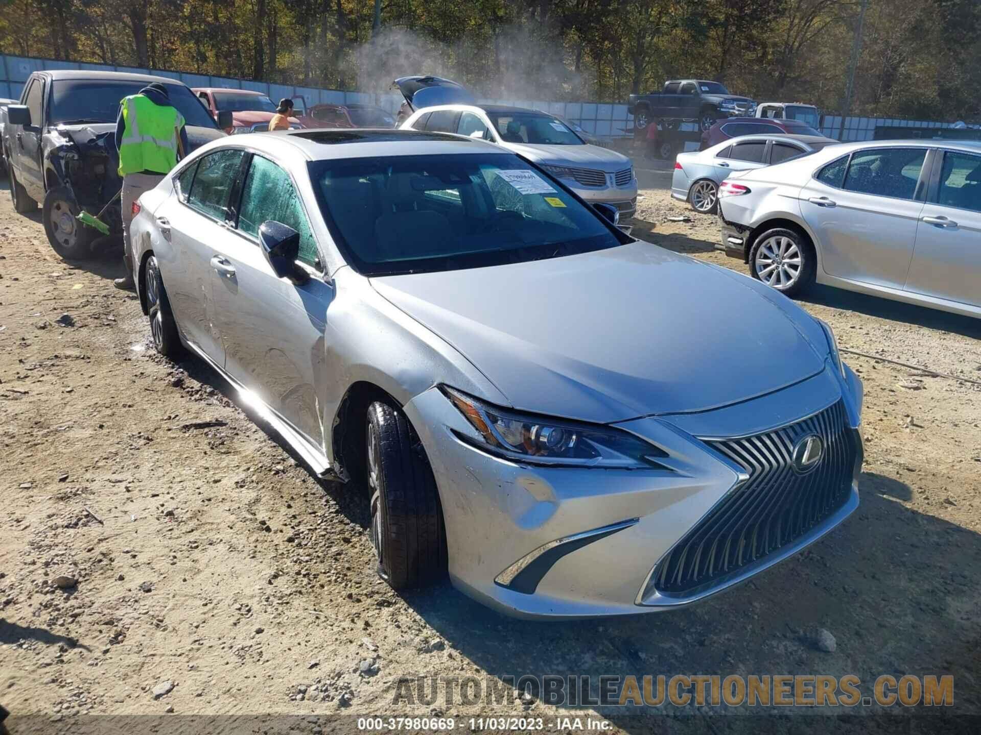 58ACZ1B14LU059505 LEXUS ES 2020