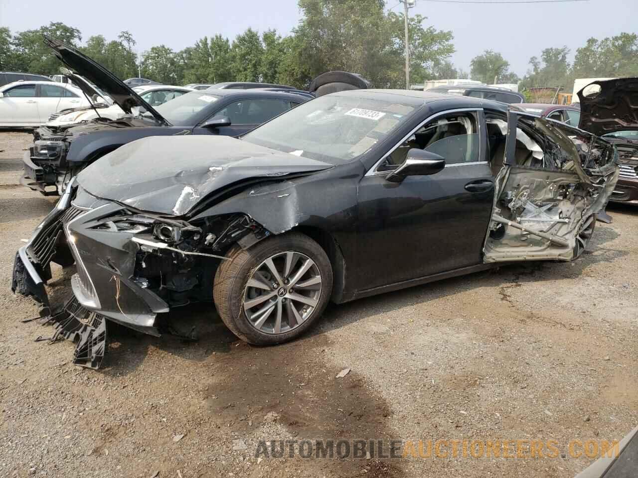 58ACZ1B17MU083198 LEXUS ES350 2021