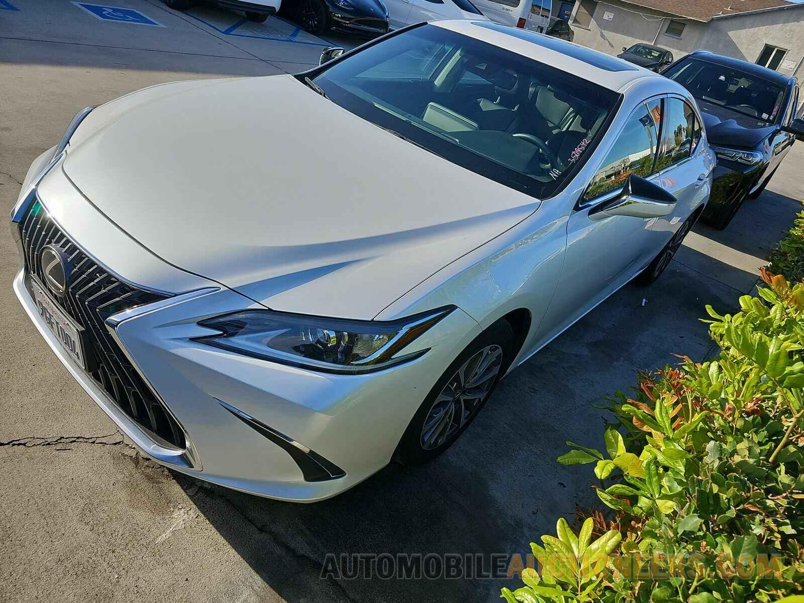 58ACZ1B19NU112878 Lexus ES 2022