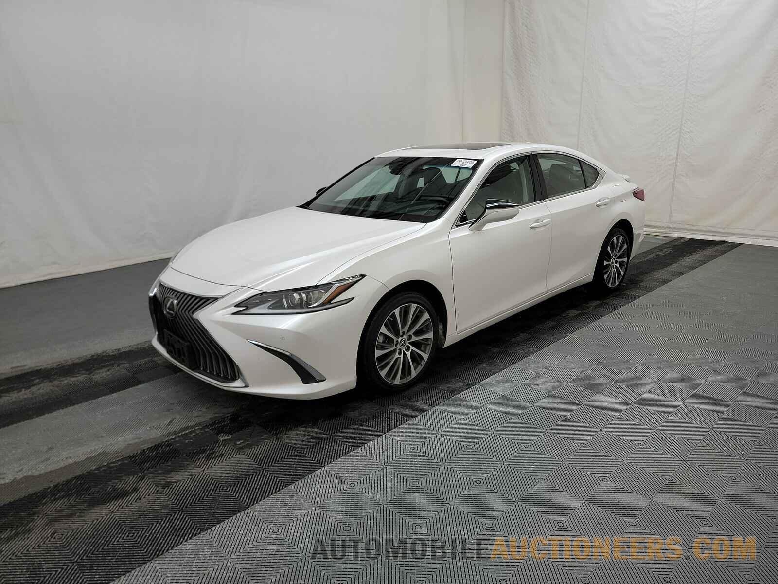 58AD11D10MU003149 Lexus ES 2021