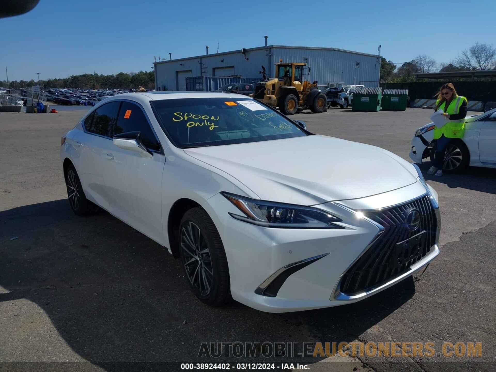 58AD11D11RU012692 LEXUS ES 250 2024