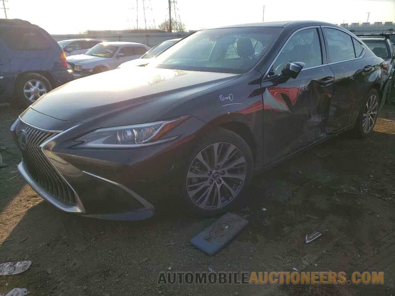 58AD11D13MU005378 LEXUS ES250 2021