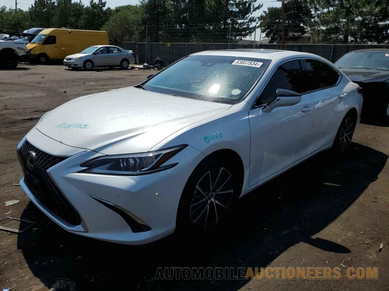 58AD11D13NU010372 LEXUS ES250 2022