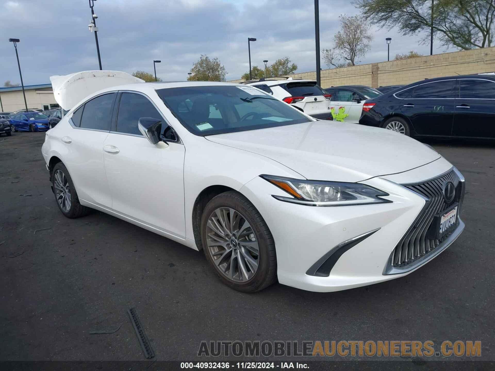 58AD11D14MU003512 LEXUS ES 250 2021