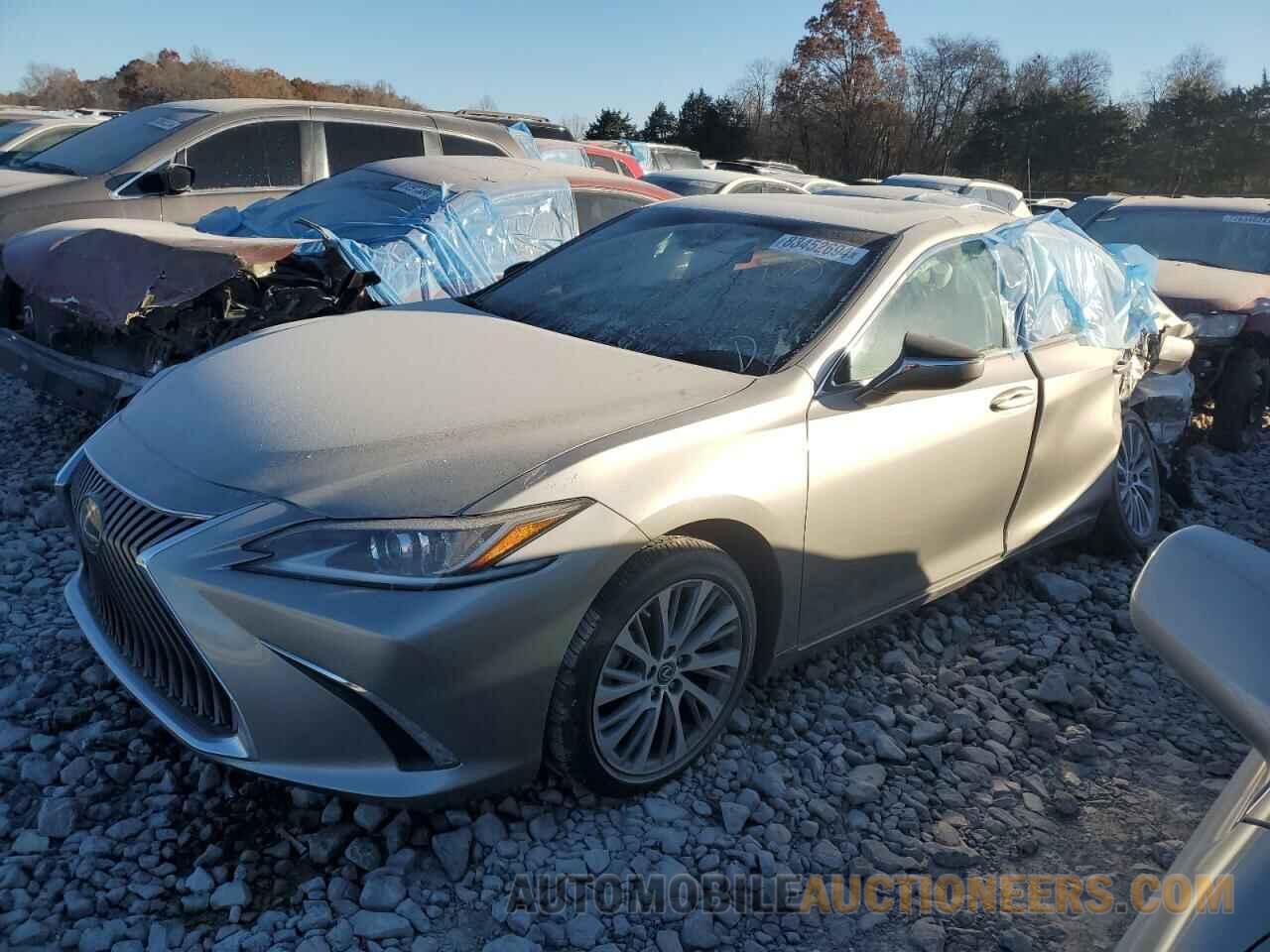 58AD11D14MU004272 LEXUS ES250 2021