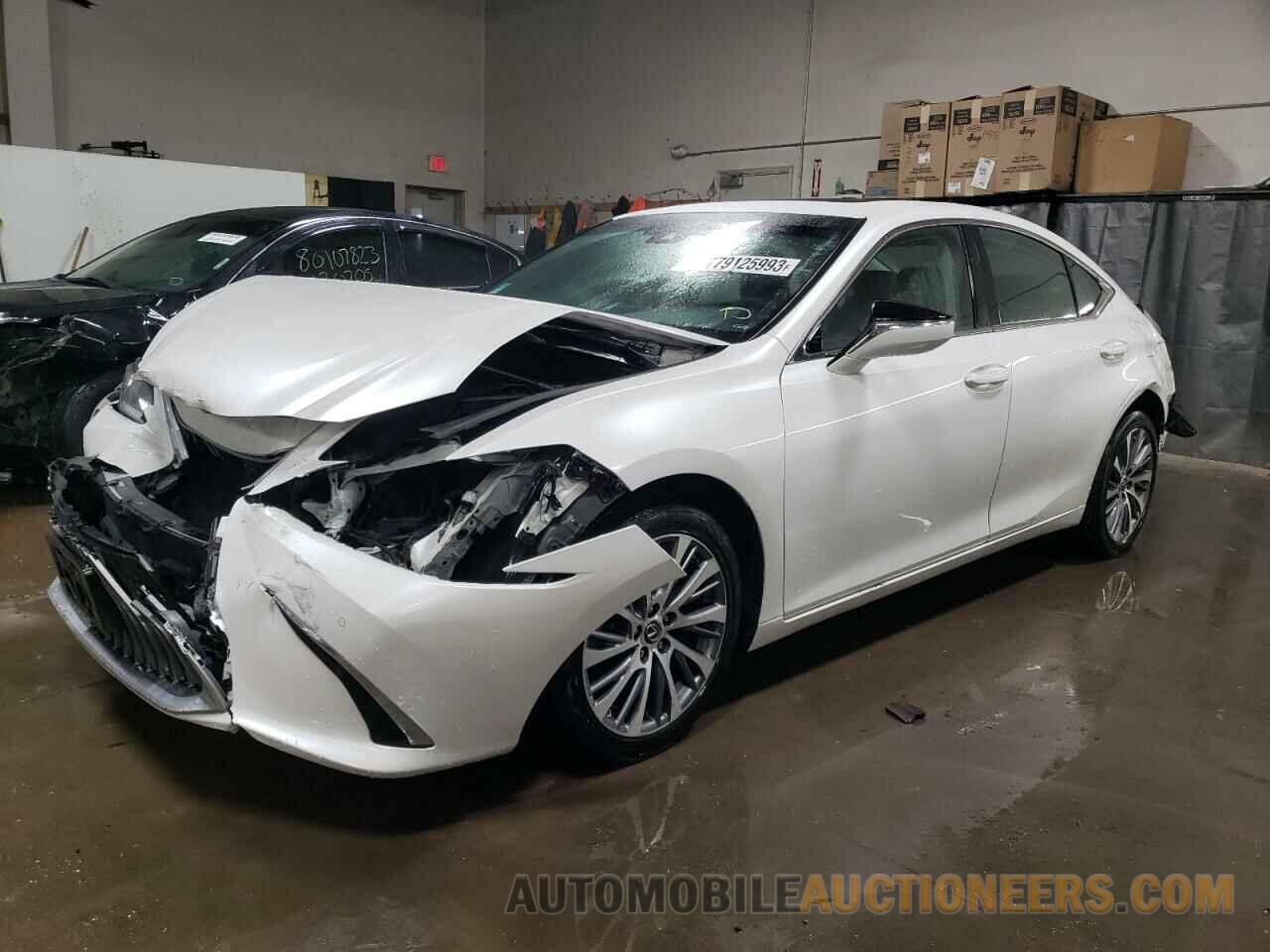 58AD11D17MU002077 LEXUS ES250 2021