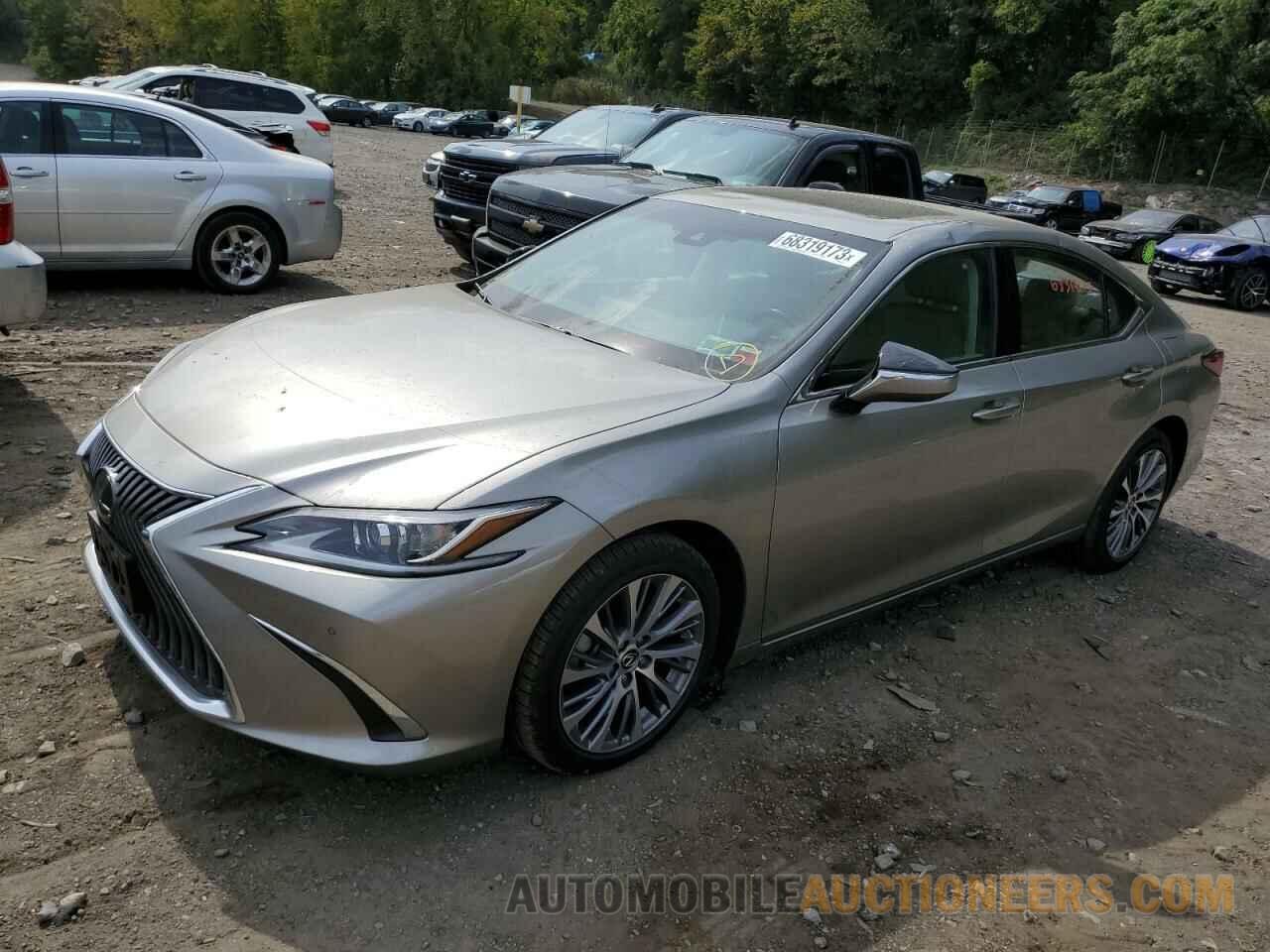 58AD11D17MU007733 LEXUS ES250 2021