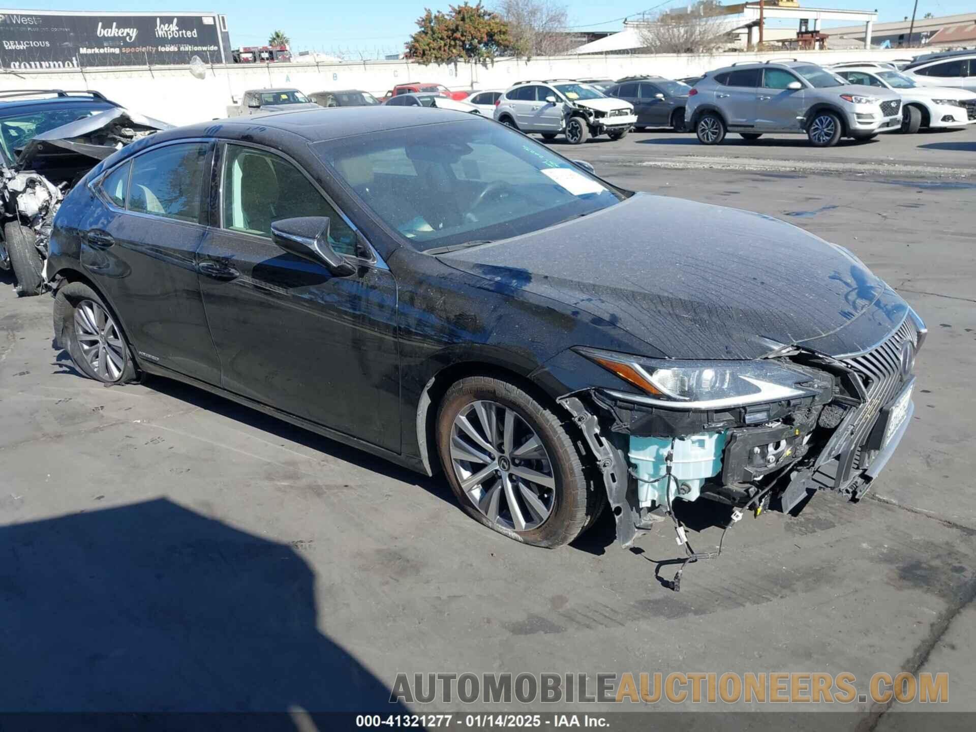 58AD21B11LU005507 LEXUS ES 300H 2020