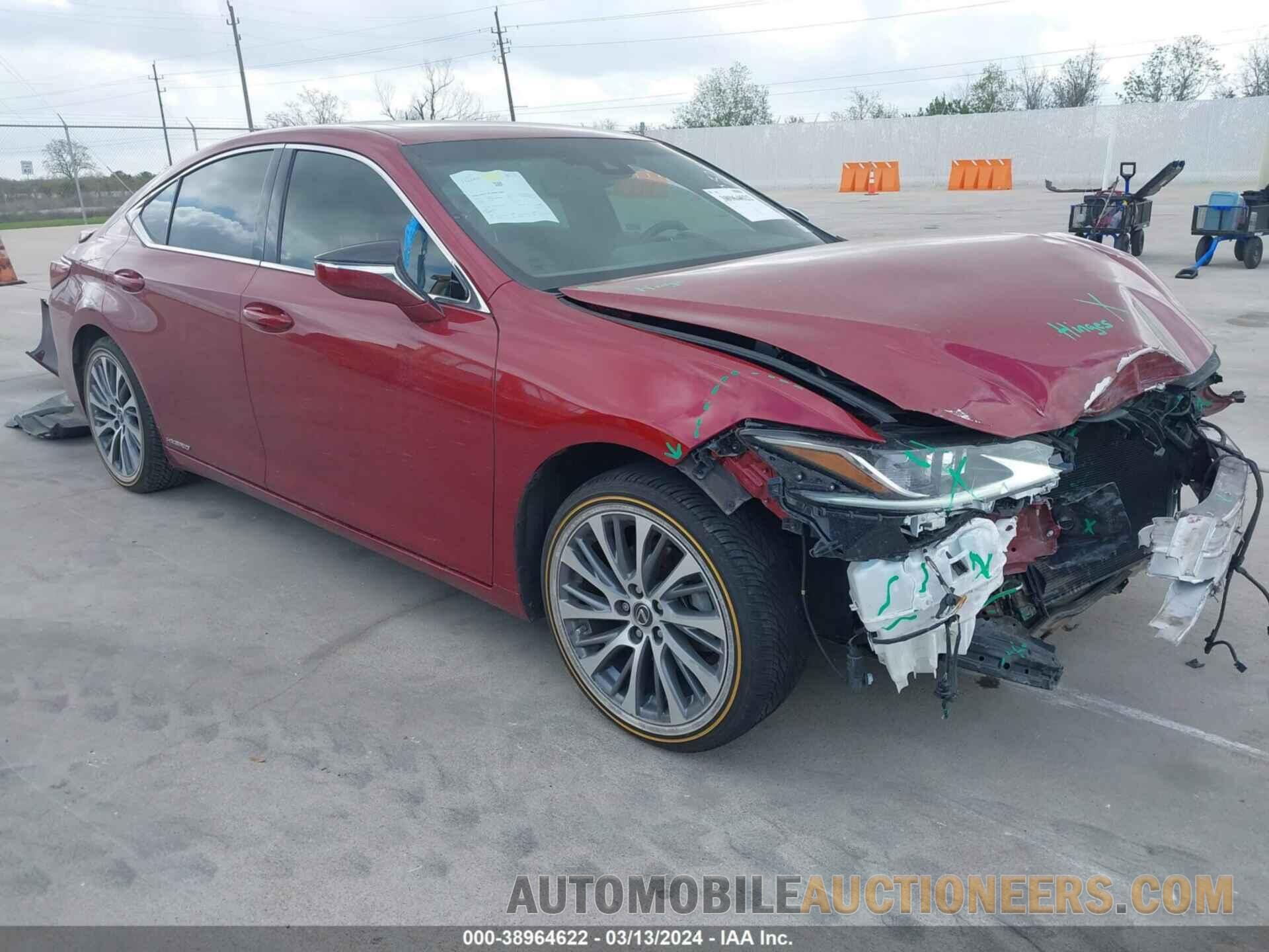 58AD21B12LU009968 LEXUS ES 300H 2020