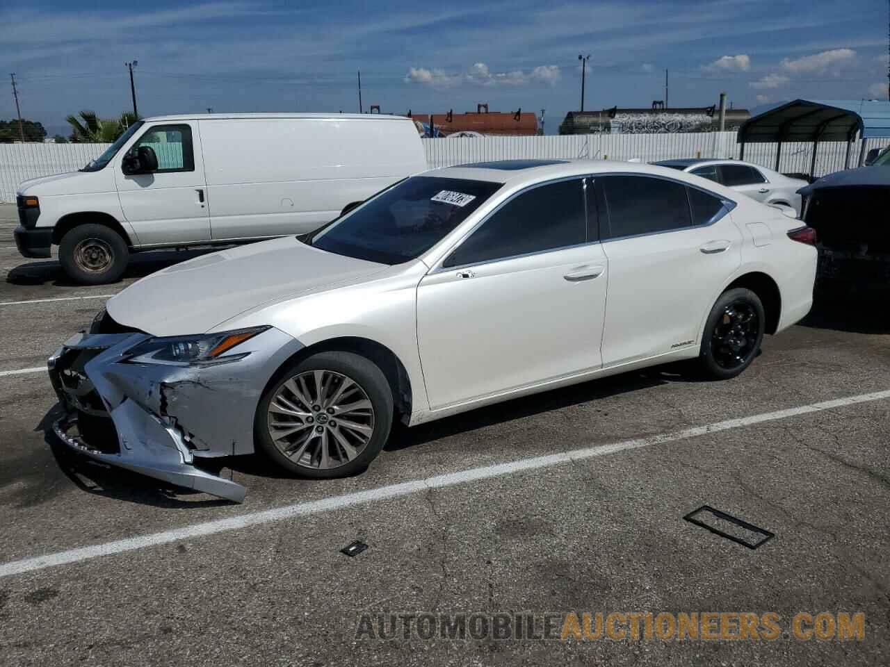 58AD21B13LU007243 LEXUS ES300 2020